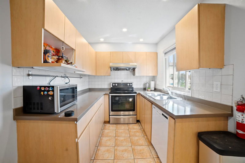 3558 49th Avenue E #2, Vancouver, British Columbia