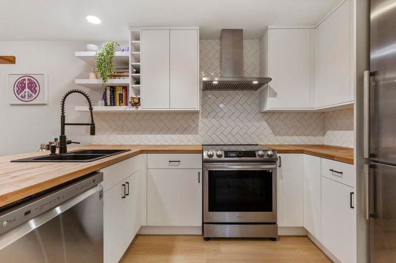 2238 Eton Street #109, Vancouver, British Columbia