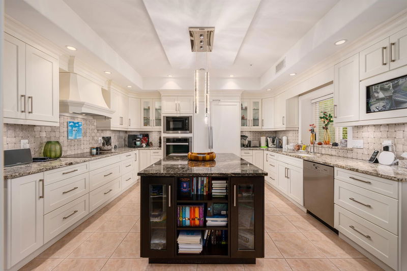 5566 Trafalgar Street, Vancouver, British Columbia