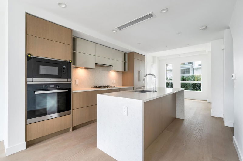 Image of home for listing MLS® R2990921