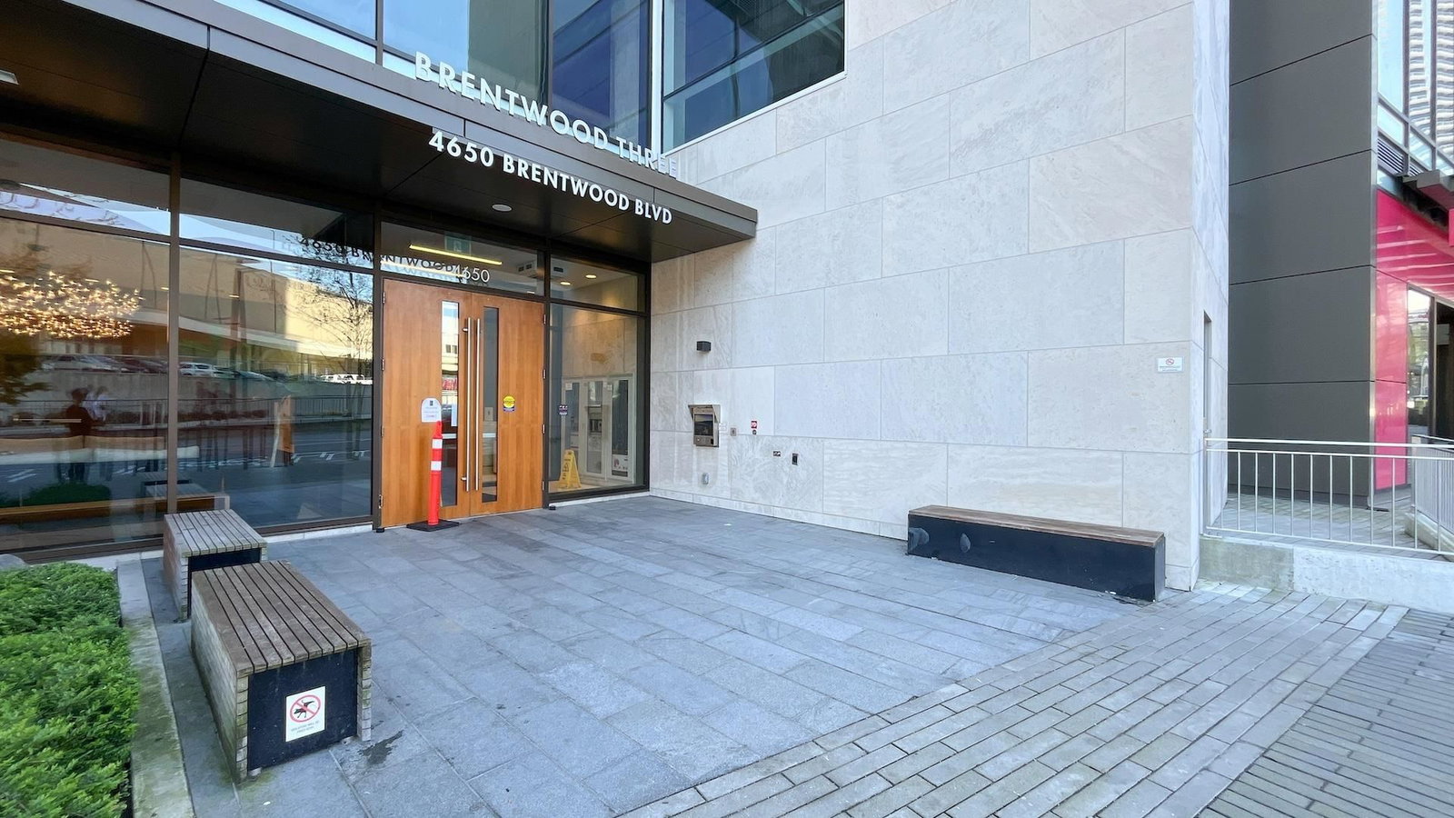 Listing Image 18
