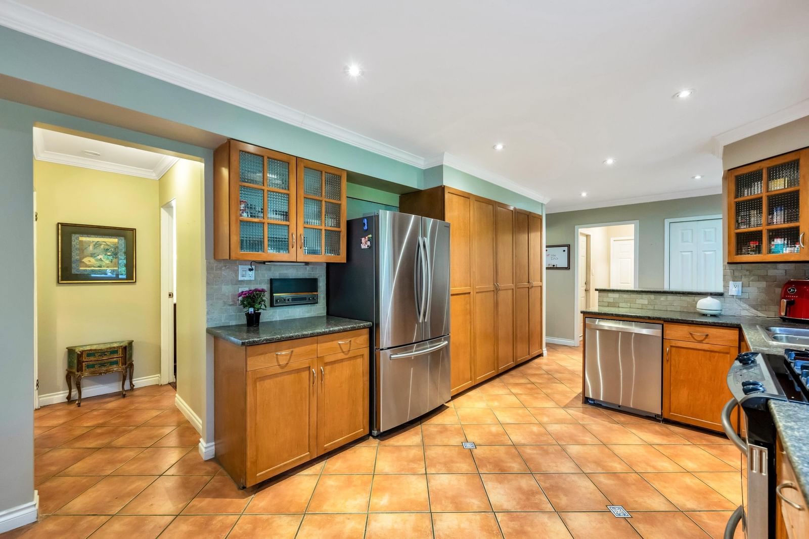 Listing Image 13