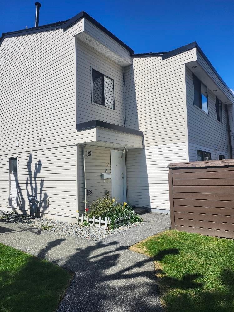 14159 104 Avenue #121, Surrey, British Columbia