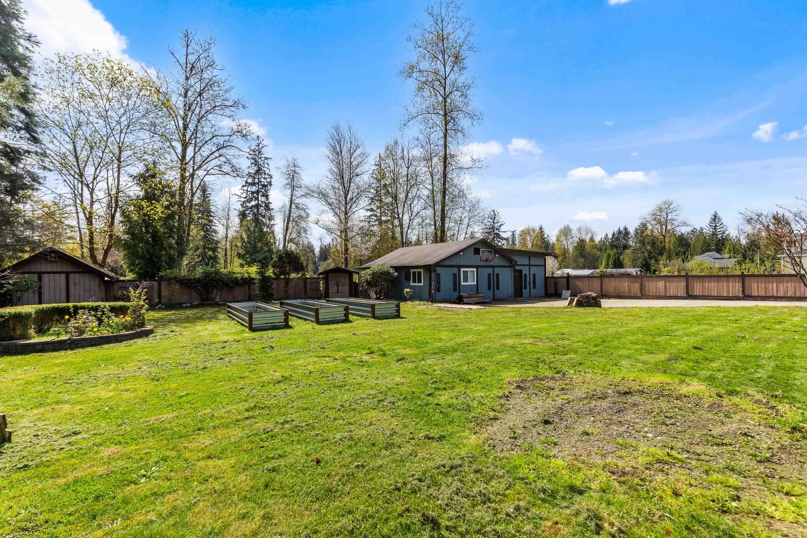 Listing Image 24
