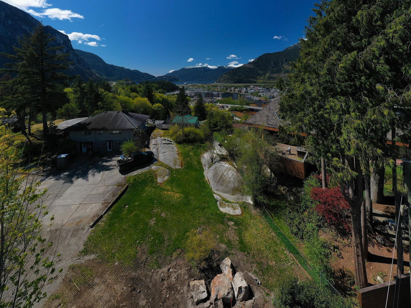 Listing Image 10