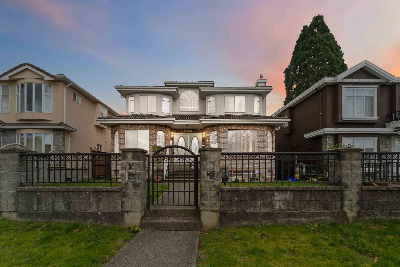 Listing Image 1