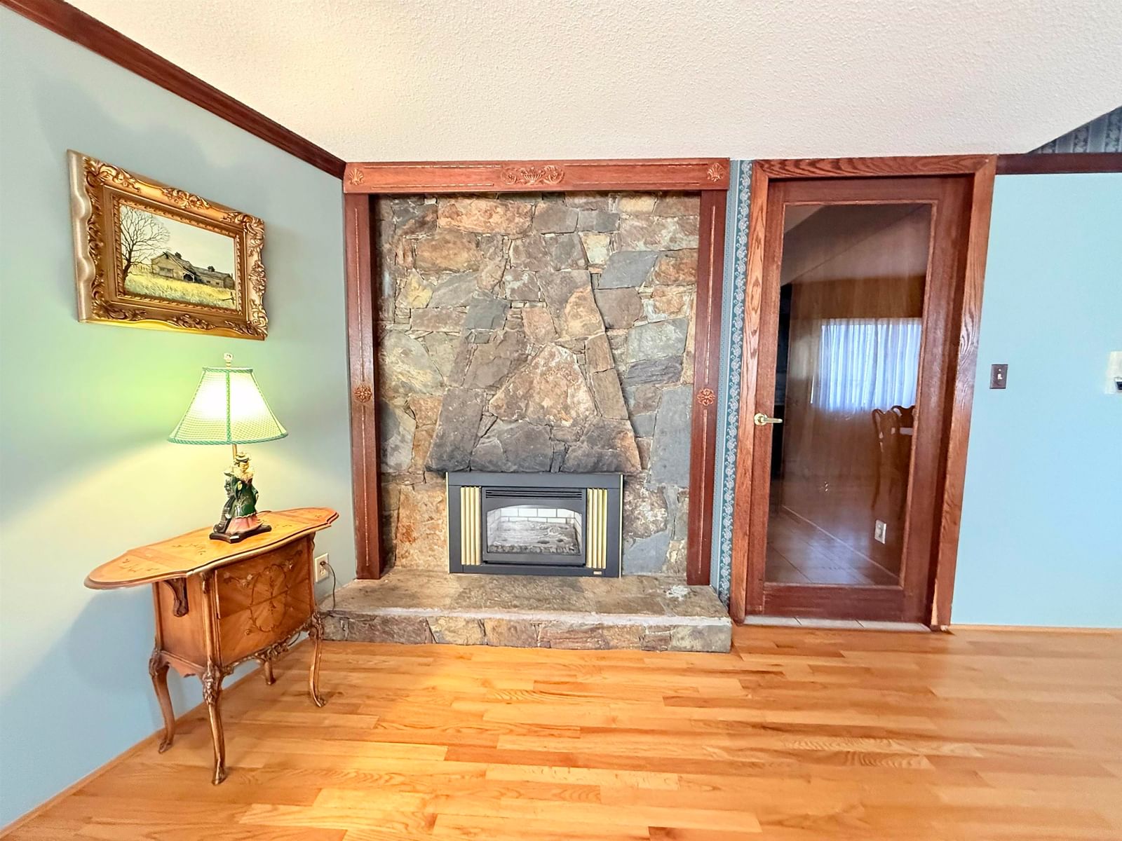 Listing Image 22