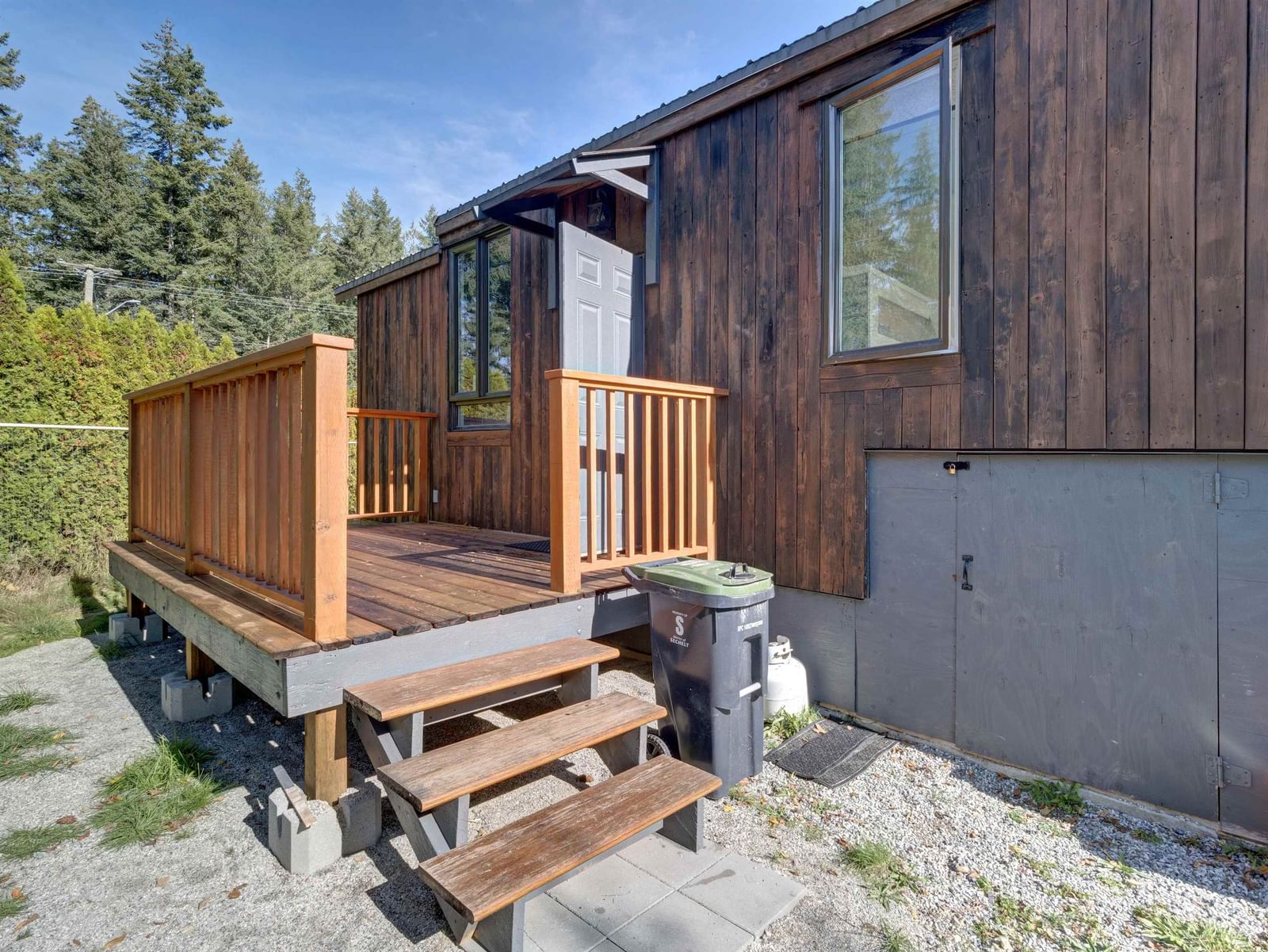 Listing Image 17