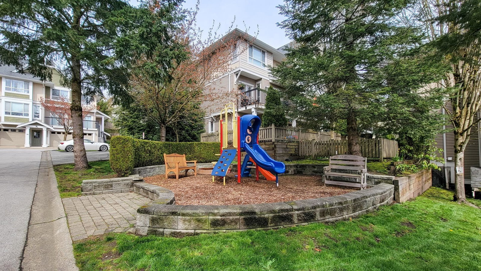 Listing Image 24