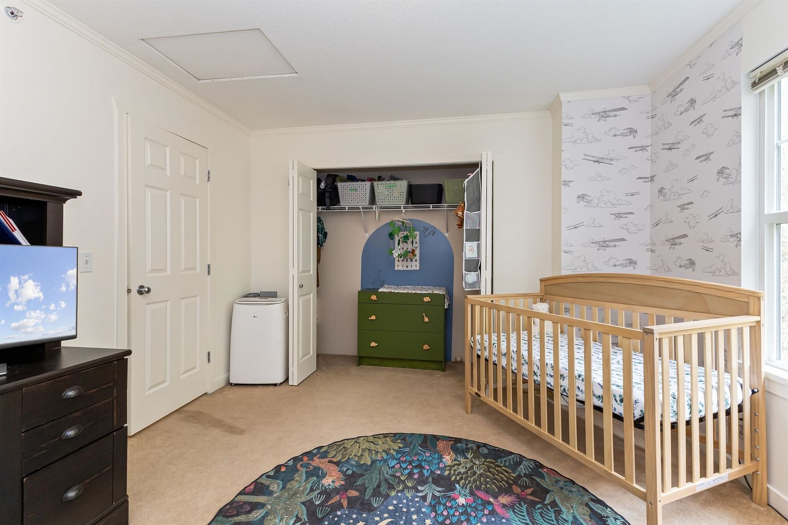 Listing Image 12