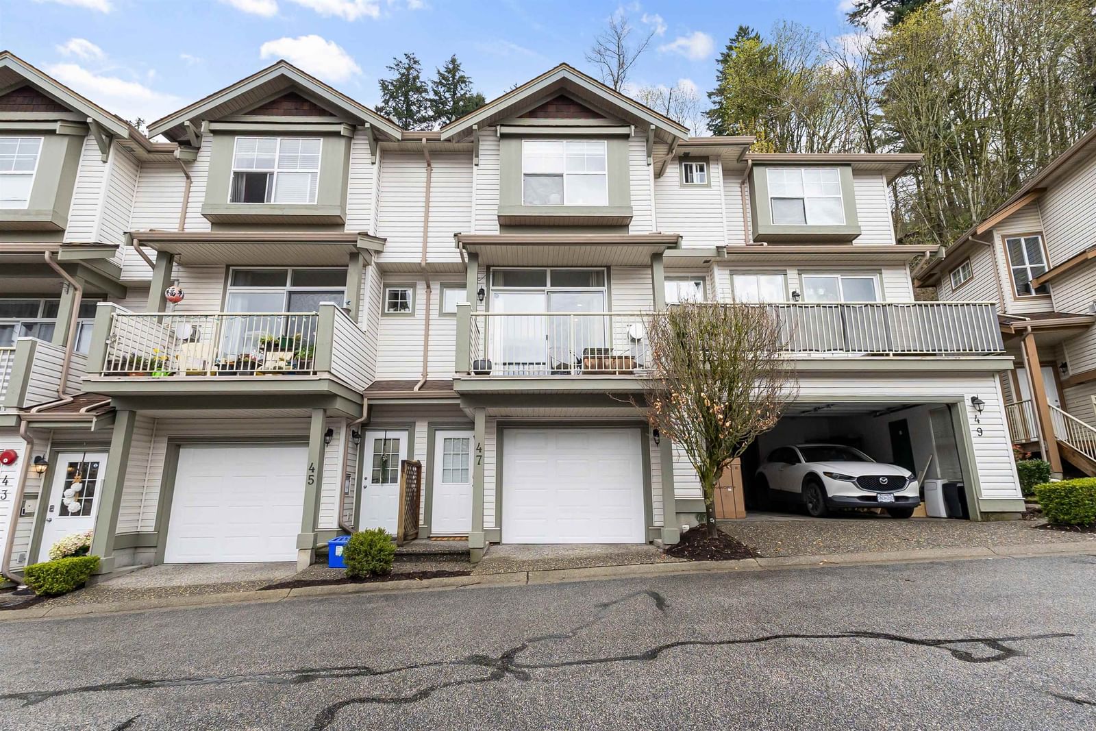 Listing Image 20
