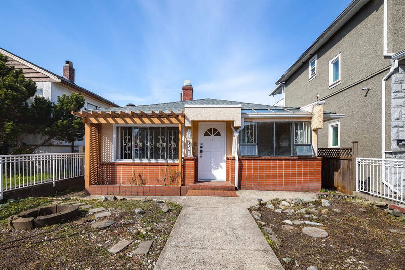 3247 Napier Street, Vancouver, British Columbia