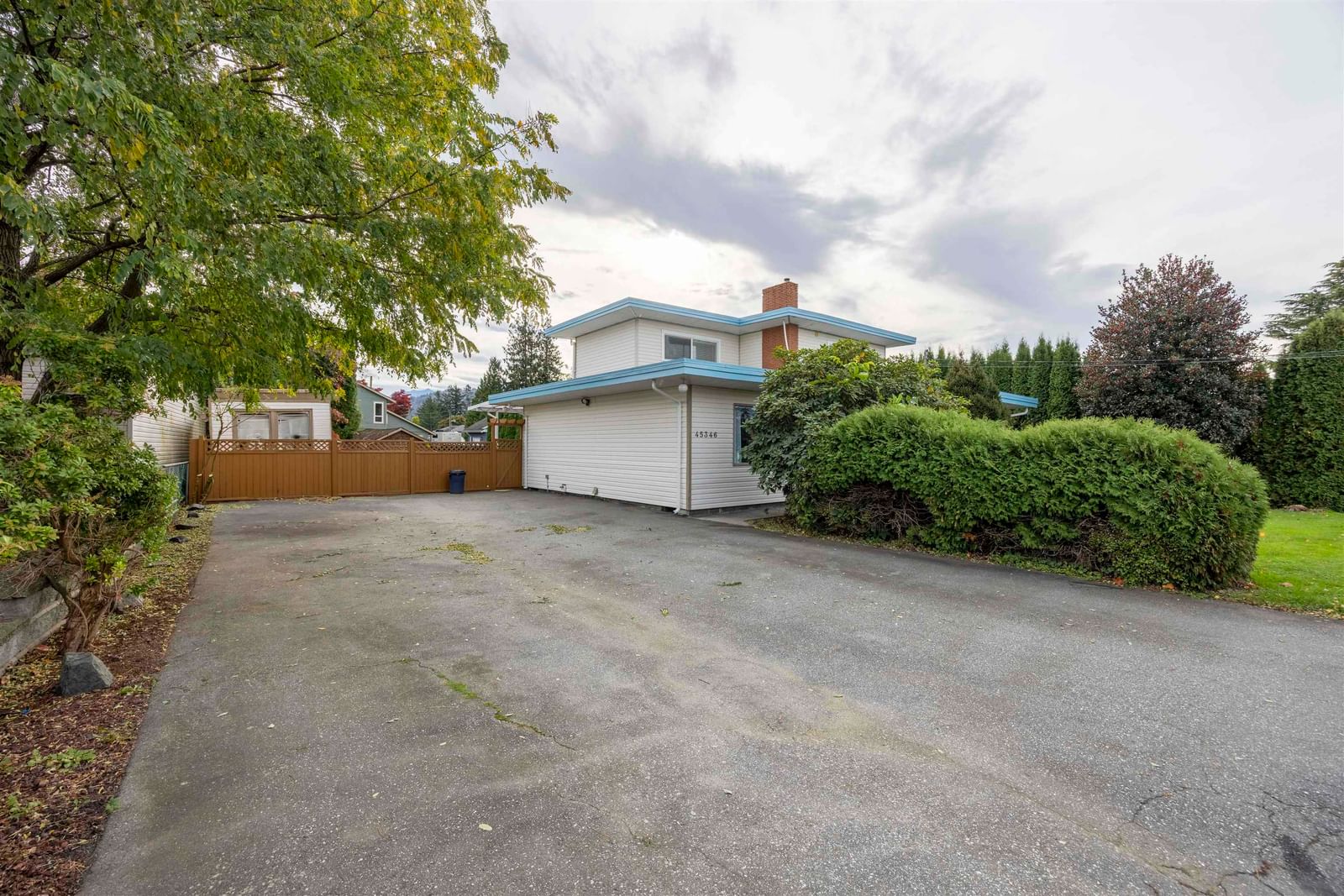 Listing Image 30