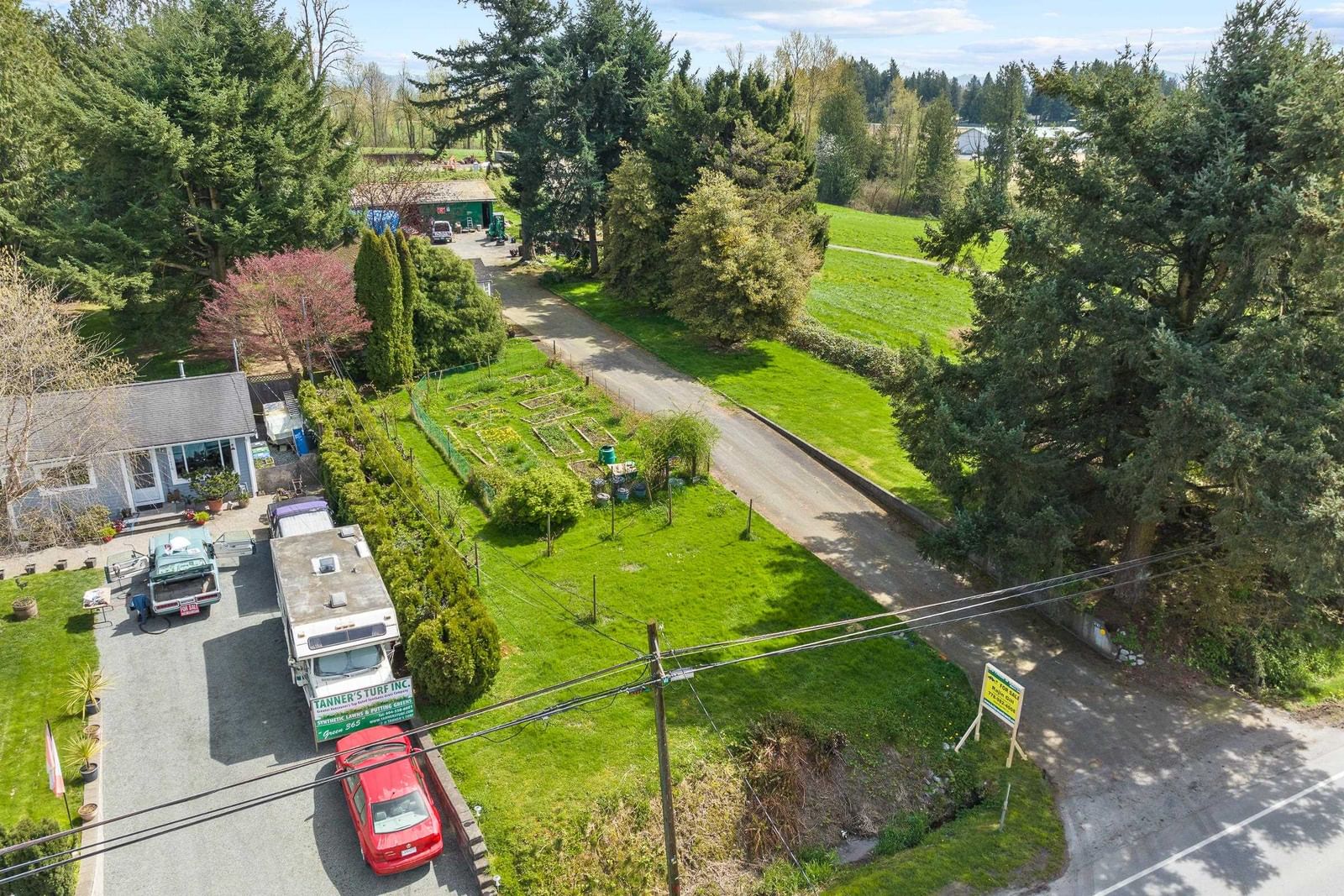 Listing Image 10