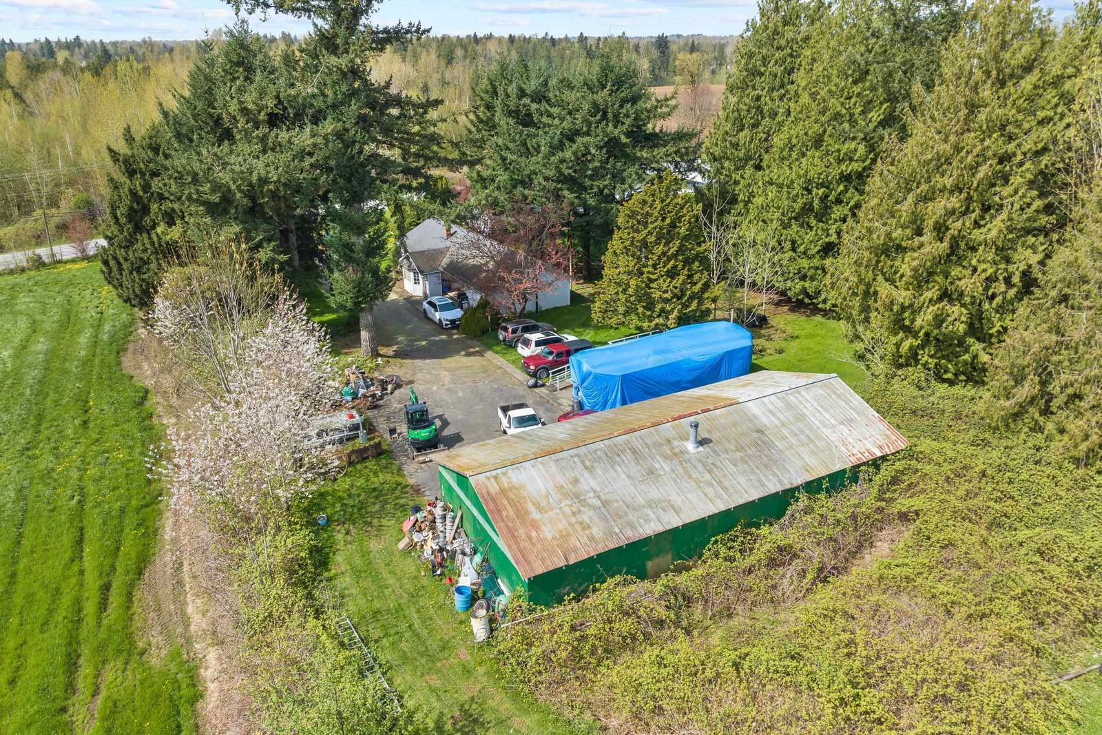Listing Image 8