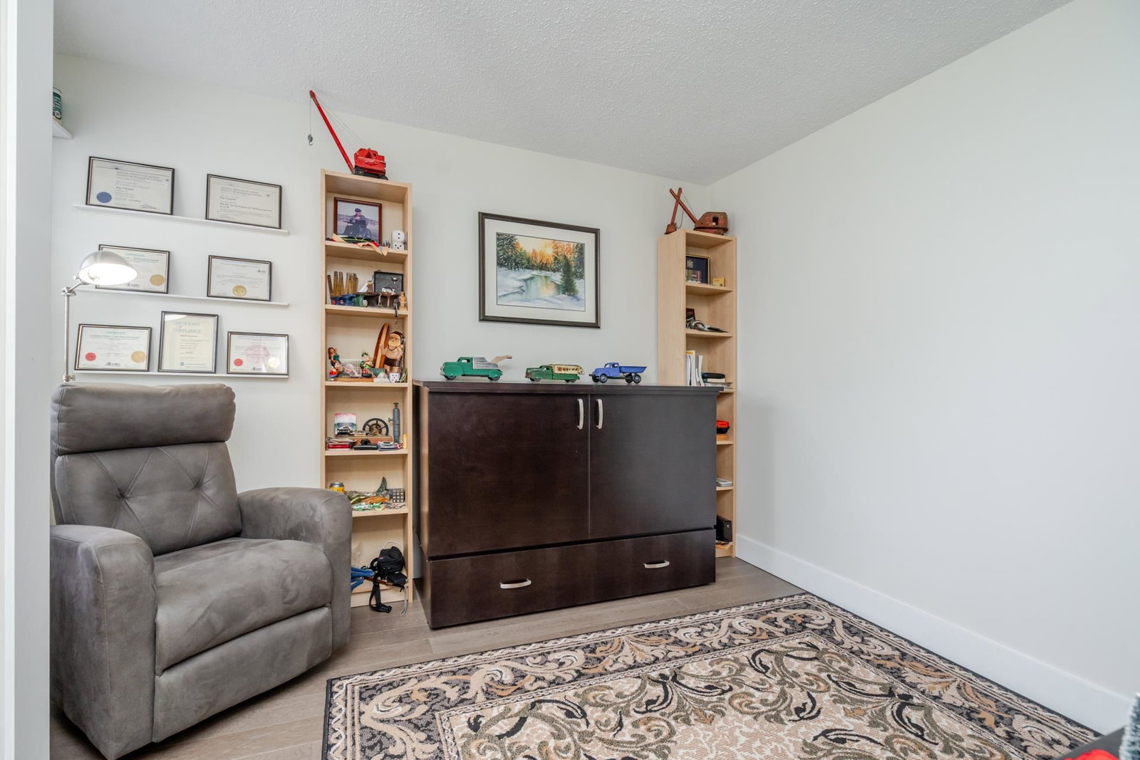 Listing Image 18