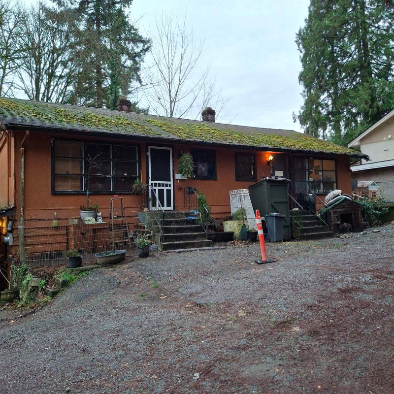 938 Clarke Road