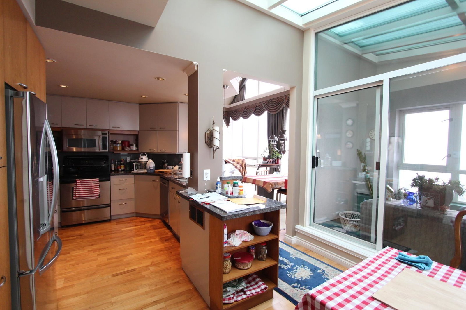 Listing Image 15