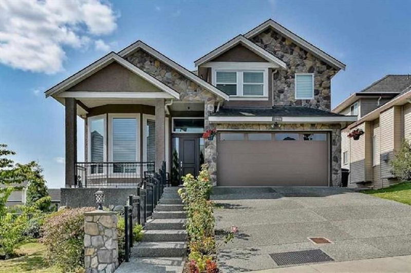 18936 55 Avenue, Surrey, British Columbia