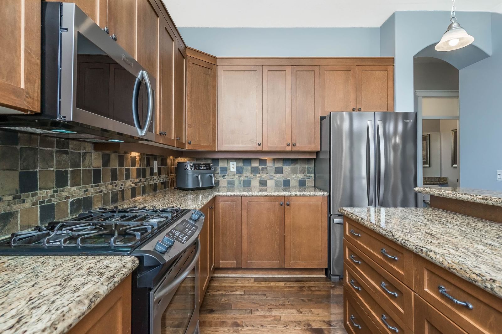 Listing Image 13
