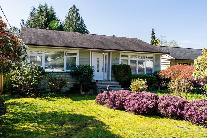 1126 Kings Avenue, West Vancouver, V7T 2C3 | Image 2