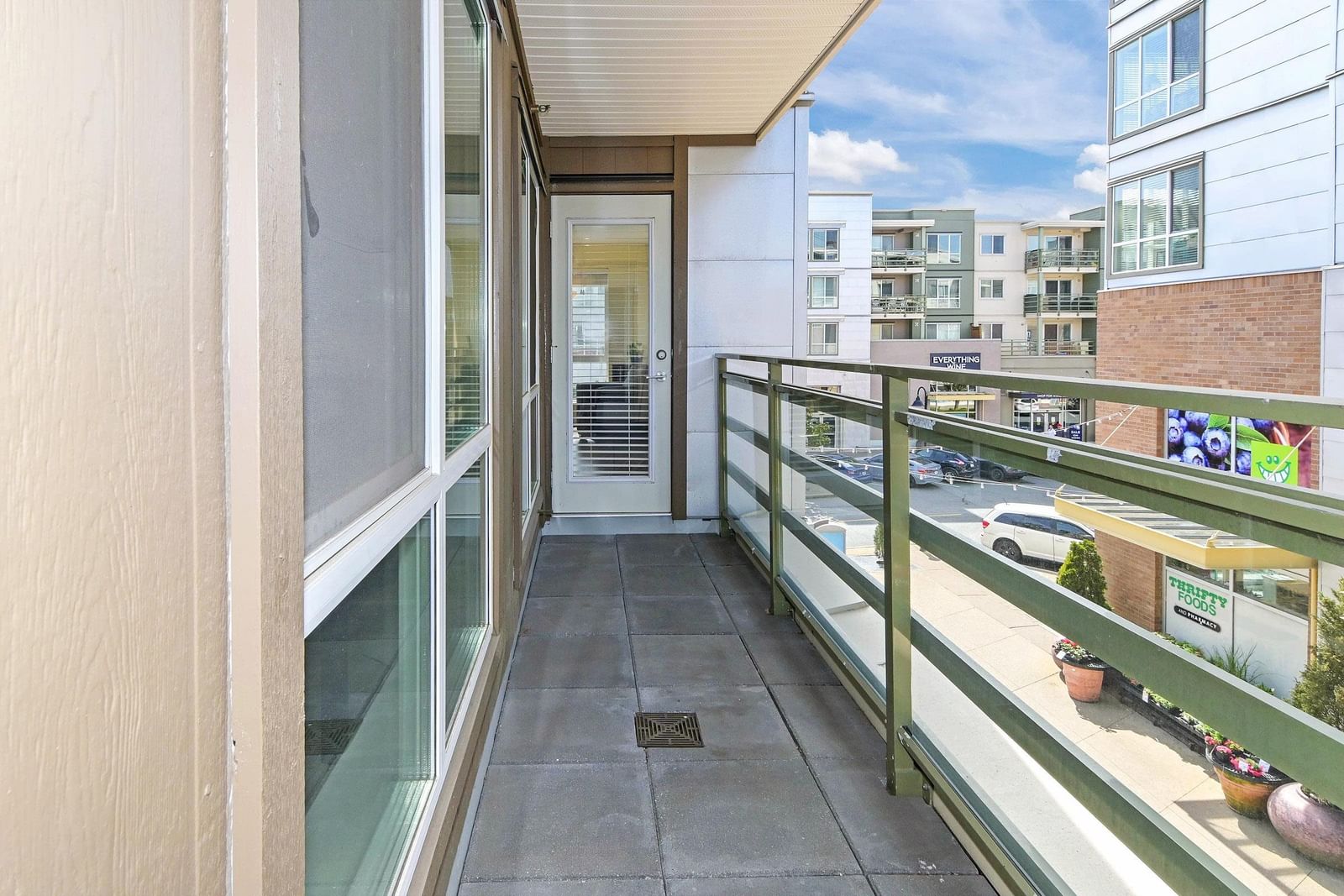 Listing Image 22