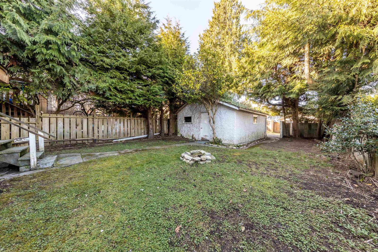 Listing Image 32
