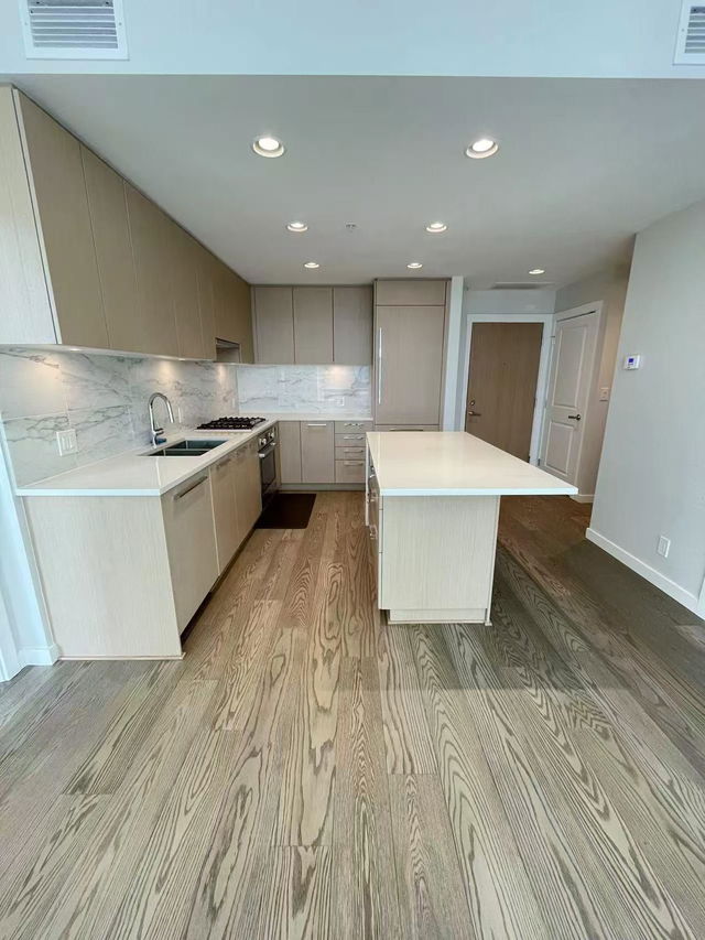 632 - 3563 Ross Drive