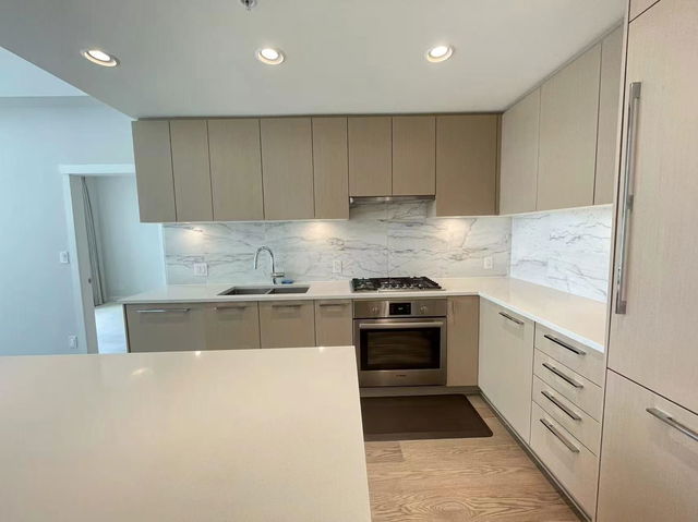 632 - 3563 Ross Drive