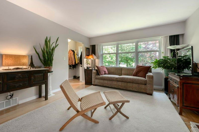 2745 5th Avenue E, Vancouver, British Columbia