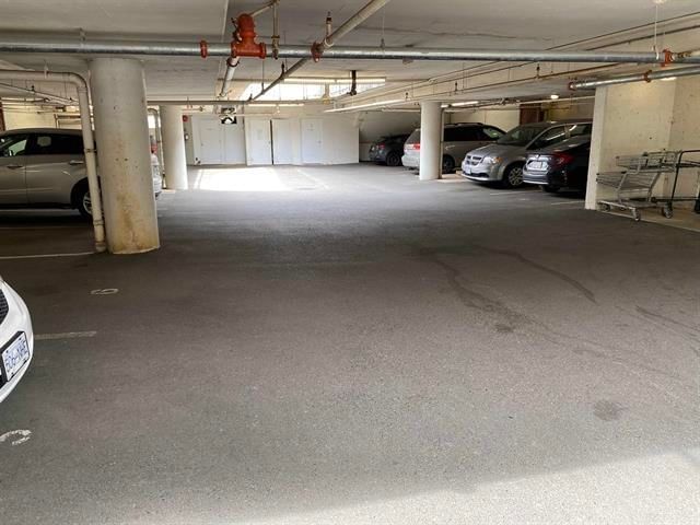 Listing Image 27