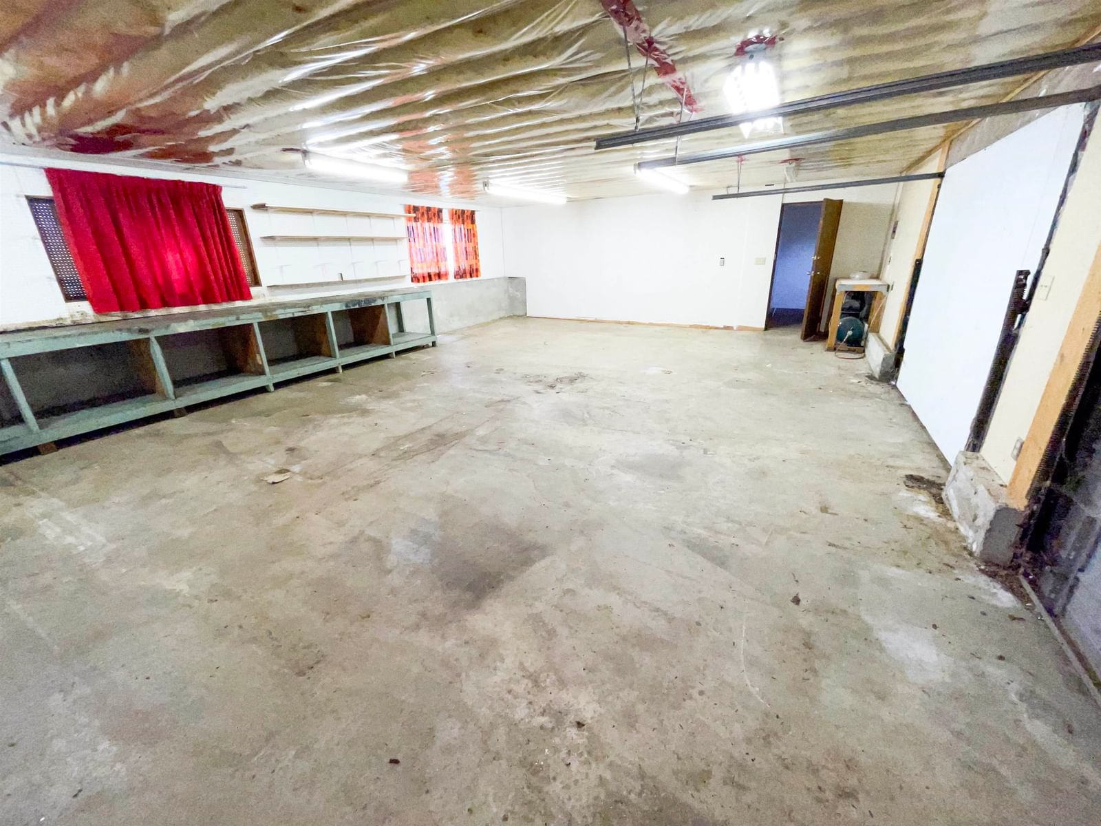 Listing Image 31