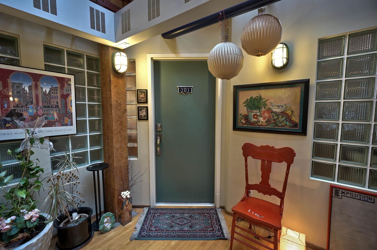 Listing Image 23