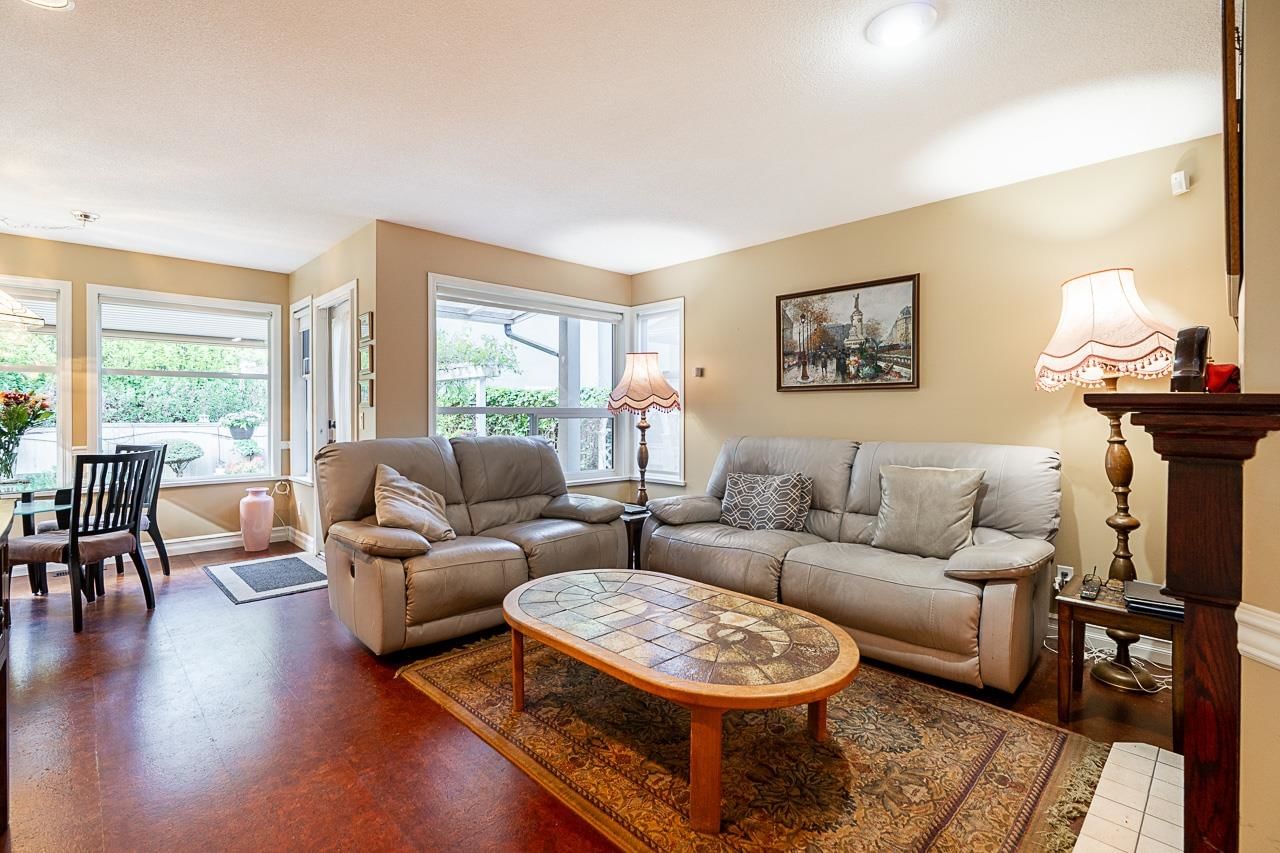 Listing Image 19