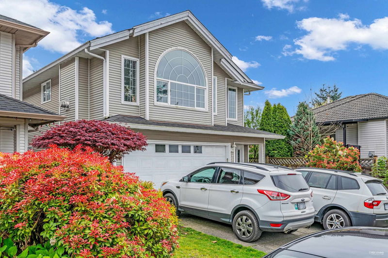 2288 Irvine Avenue, Port Coquitlam, British Columbia