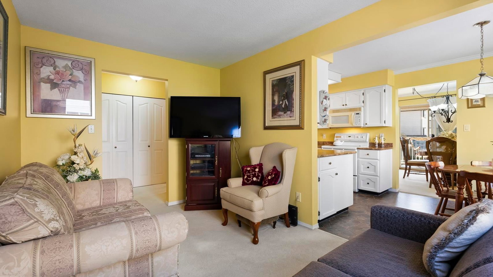 Listing Image 14