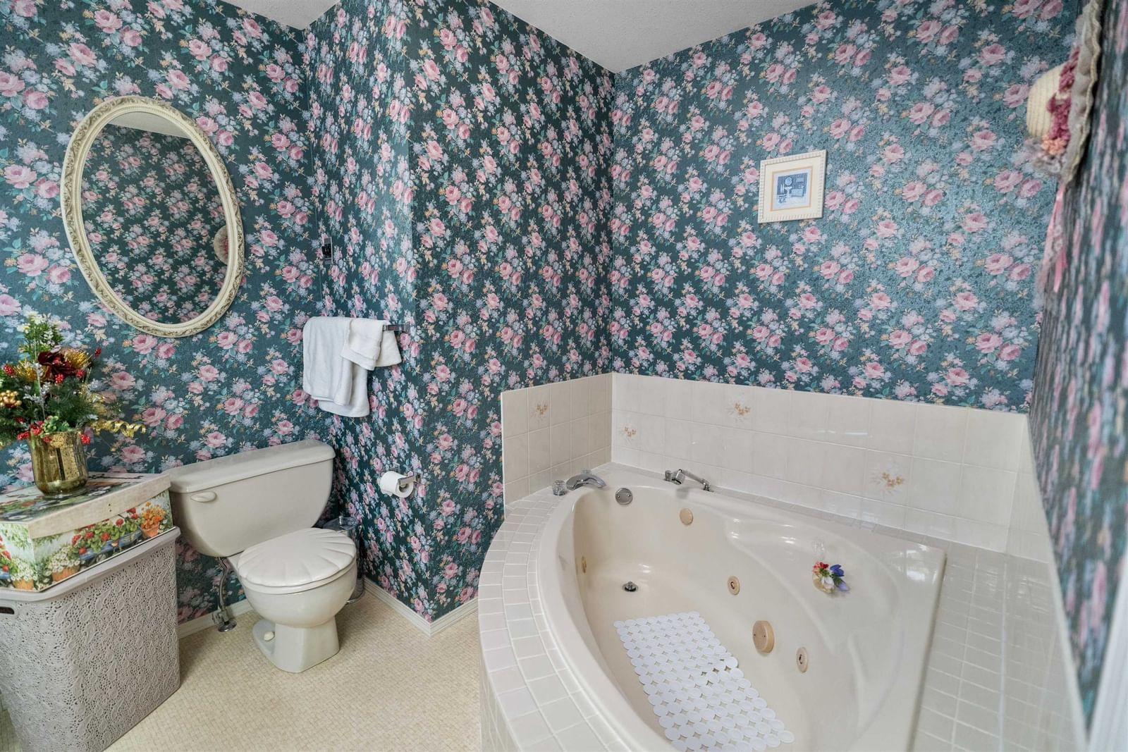 Listing Image 17