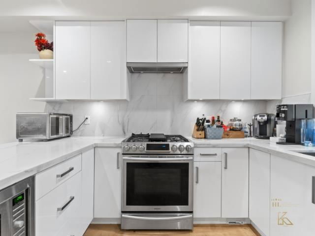 10 - 16511 Watson Drive