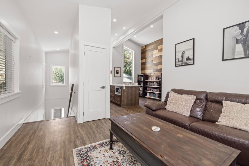 32560 Downes Road, Abbotsford, V4X 1X3 | Image 3