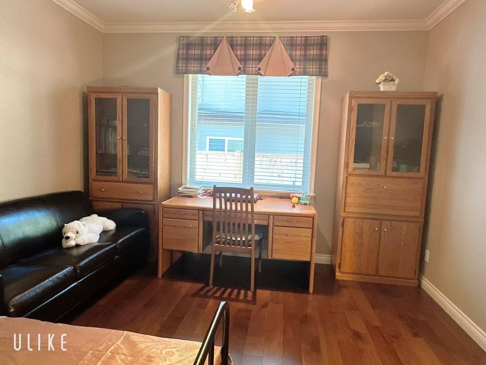 Listing Image 16