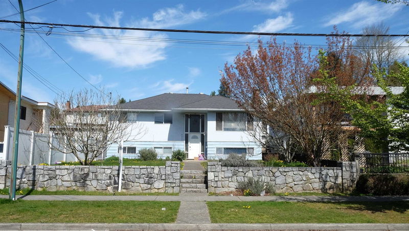 5133 Union Street, Burnaby, British Columbia