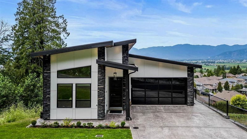 5988 Lindeman Street #1, Chilliwack, British Columbia