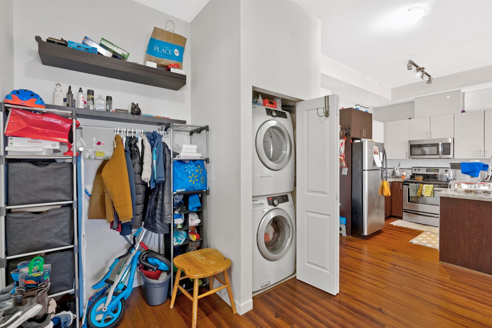 Listing Image 22