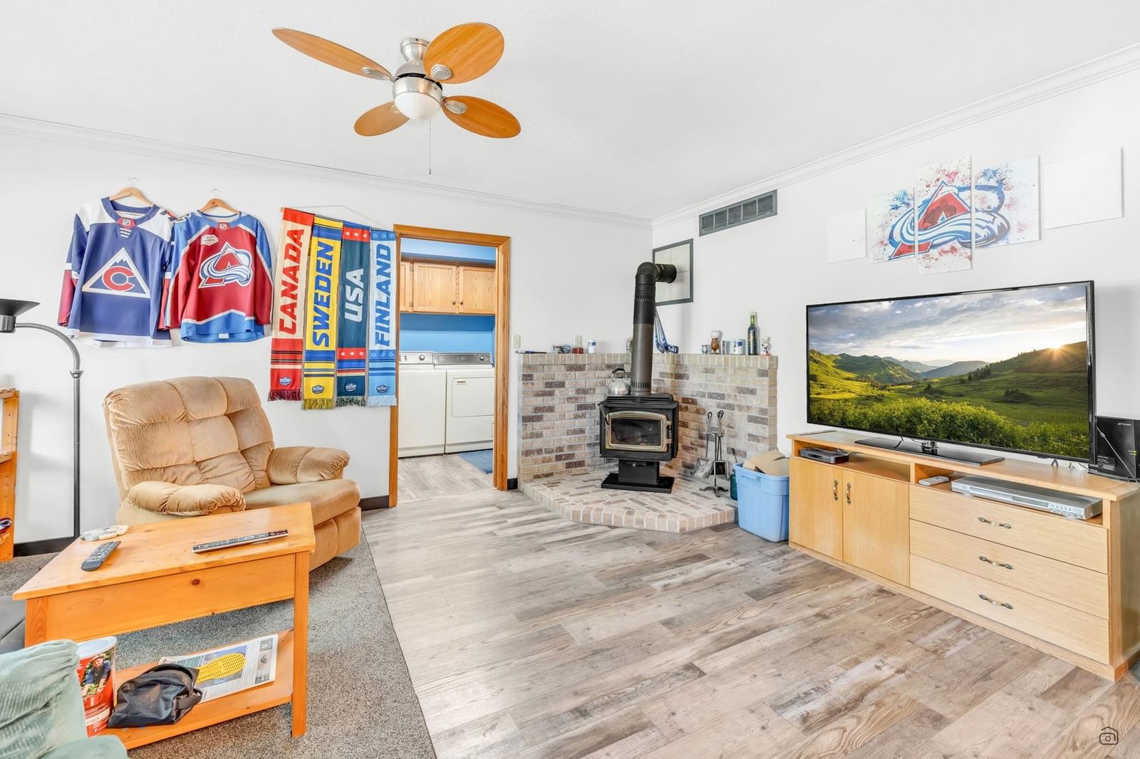 Listing Image 16