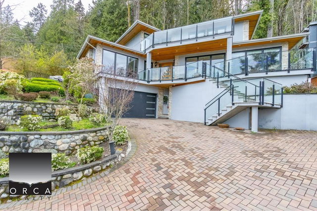 2855 Panorama Drive