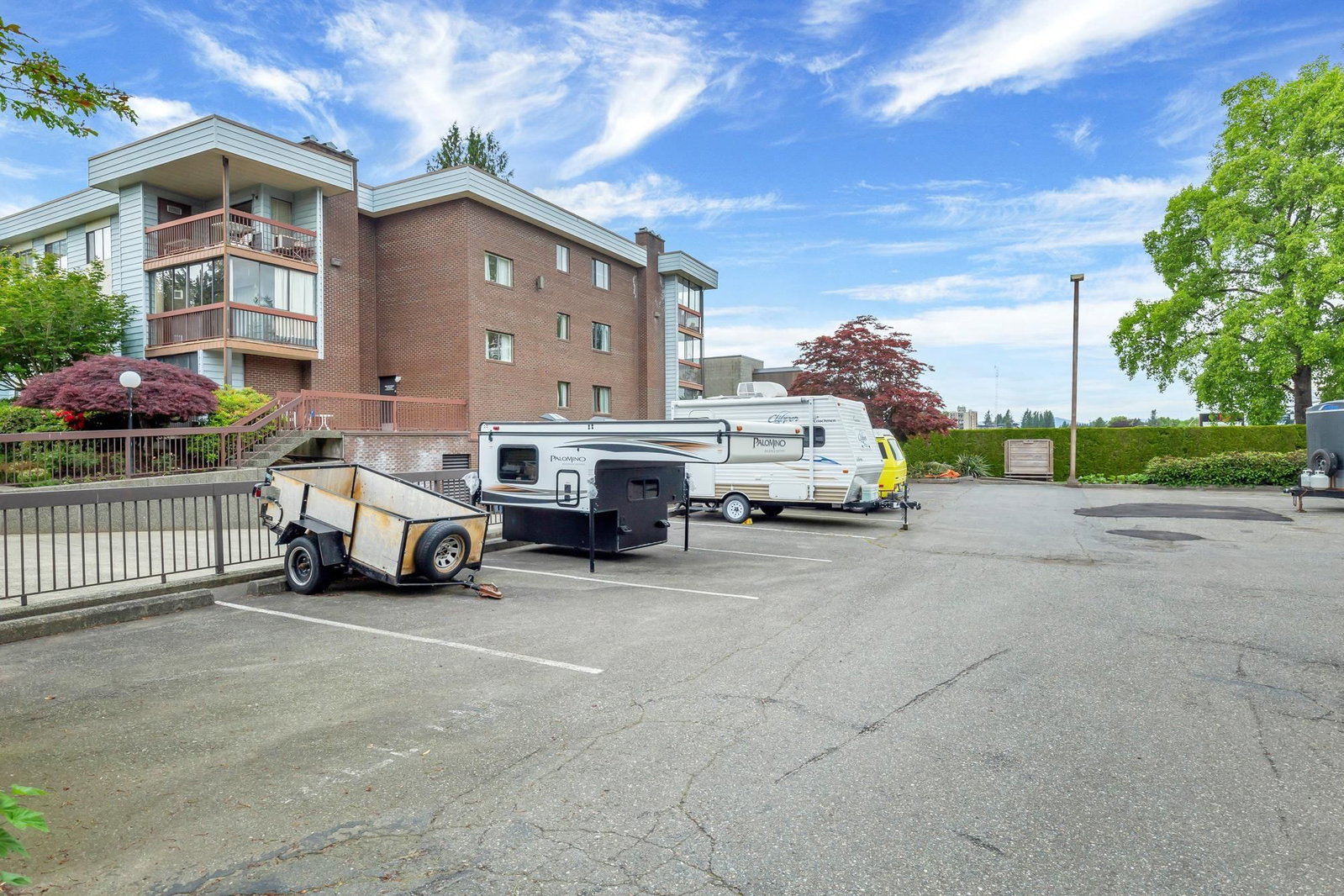 Listing Image 22