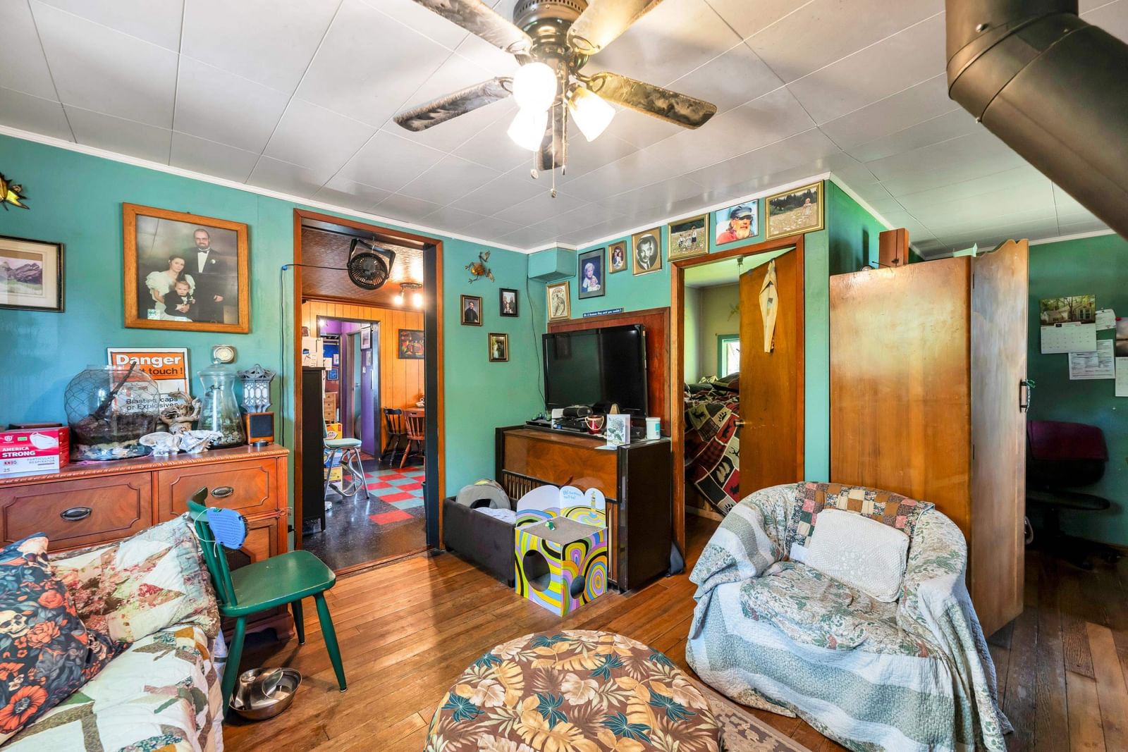 Listing Image 18