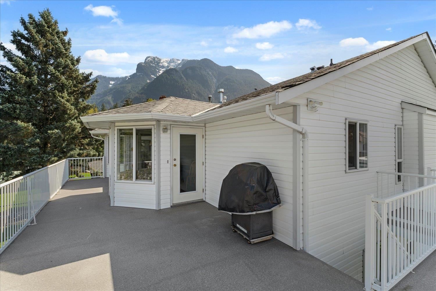 Listing Image 34