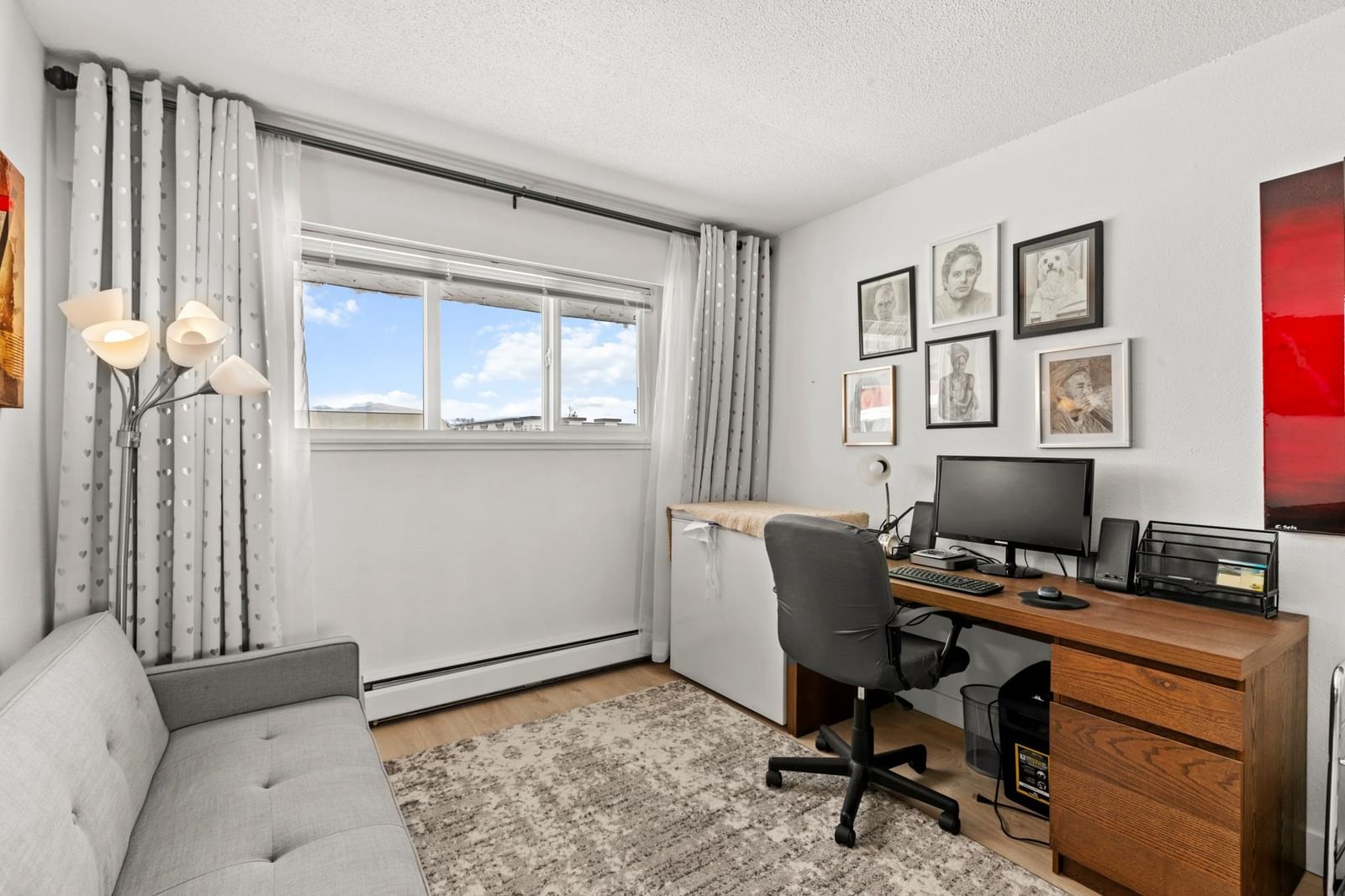 Listing Image 18