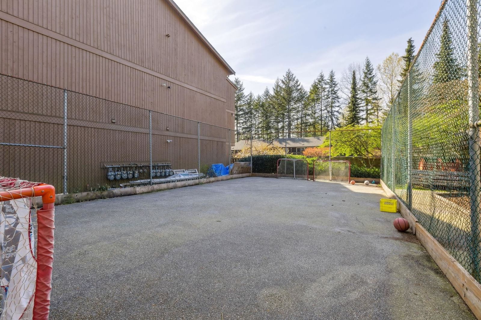 Listing Image 37